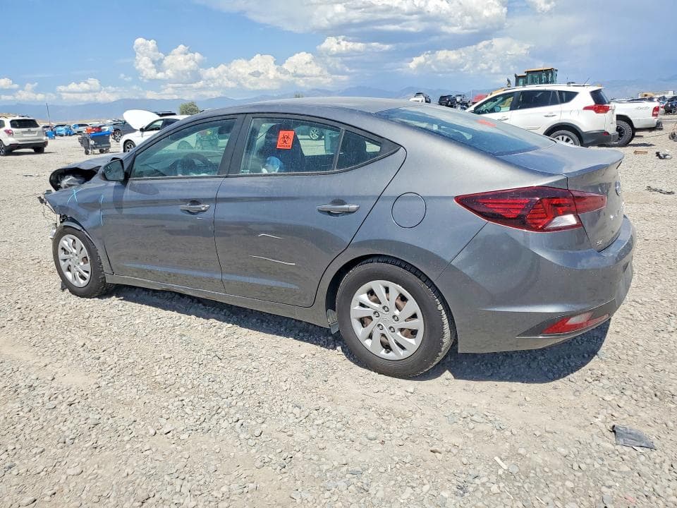 2019 HYUNDAI ELANTRA SE 2