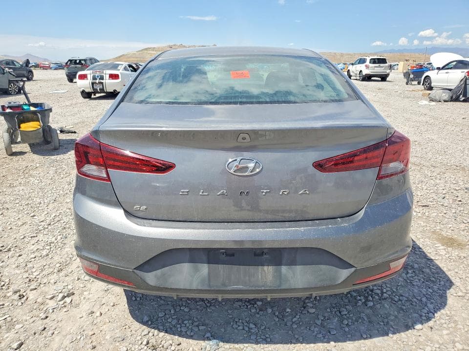 2019 HYUNDAI ELANTRA SE 6