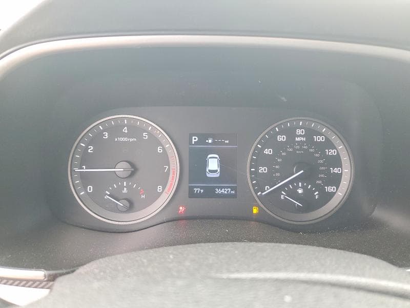 2021 HYUNDAI TUCSON SE 9