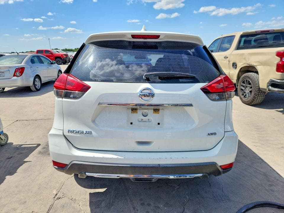 2017 NISSAN ROGUE S 6