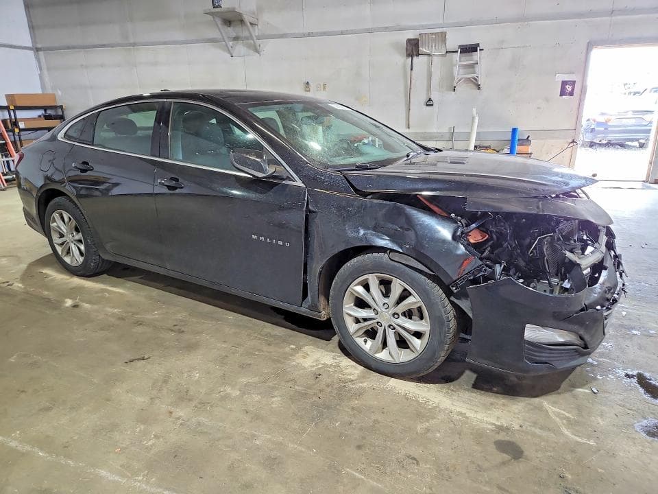 2019 CHEVROLET MALIBU LT 4