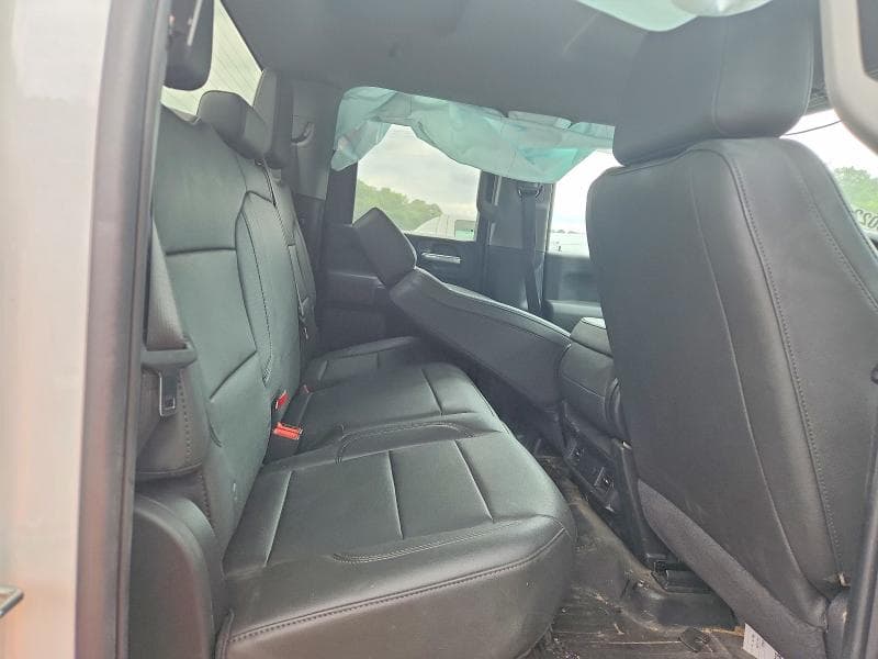 2025 CHEVROLET SILVERADO K3500 11