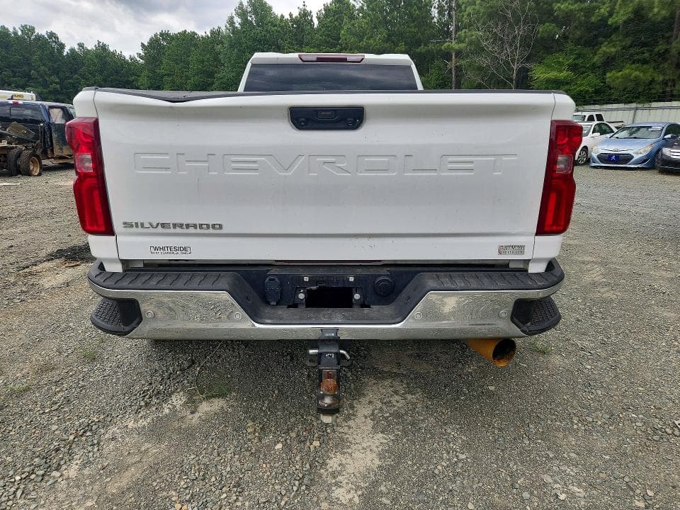 2025 CHEVROLET SILVERADO K3500 6