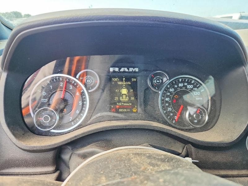 2024 RAM 1500 TRADESMAN 9