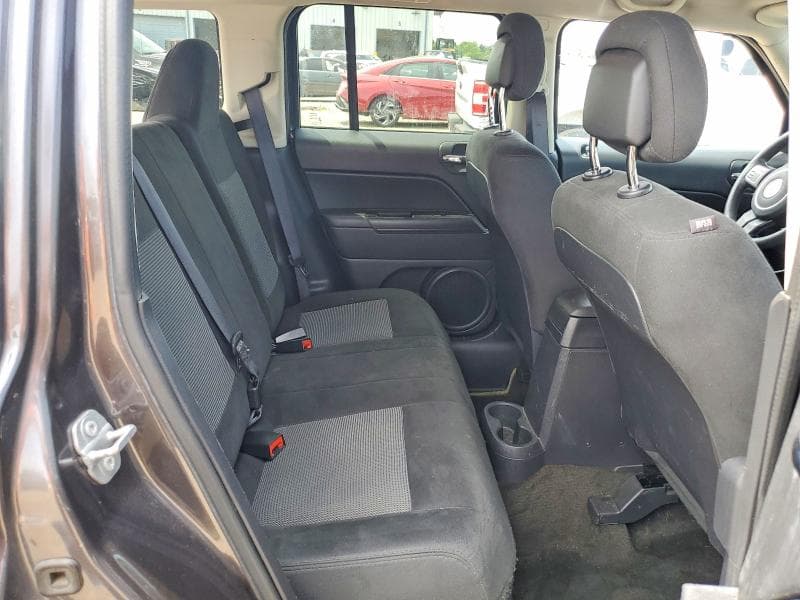 2017 JEEP PATRIOT SPORT 11