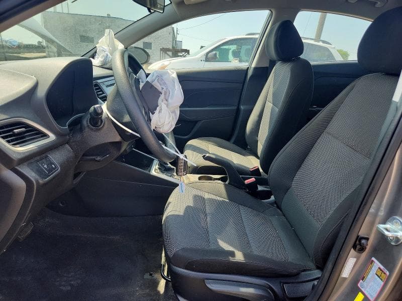 2021 HYUNDAI ACCENT SE 7
