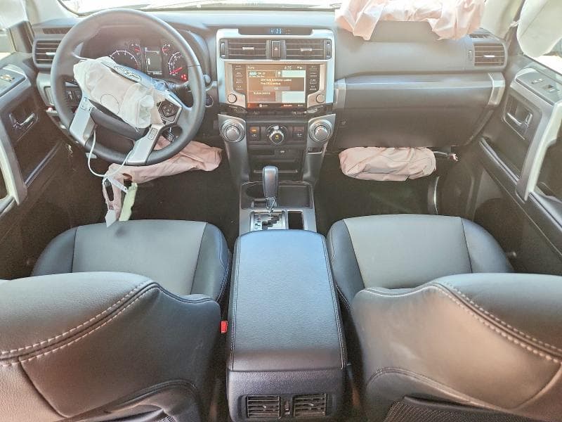 2022 TOYOTA 4RUNNER SR5 PREMIUM 8