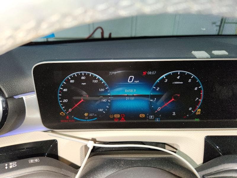 2020 MERCEDES-BENZ A 220 4MATIC 9