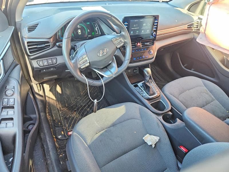 2020 HYUNDAI IONIQ SEL 8