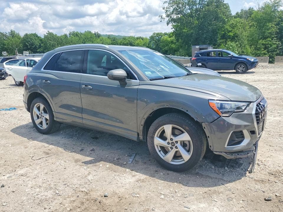 2021 AUDI Q3 PREMIUM 40 4
