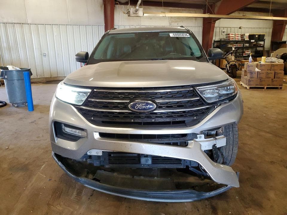 2021 FORD EXPLORER XLT 5