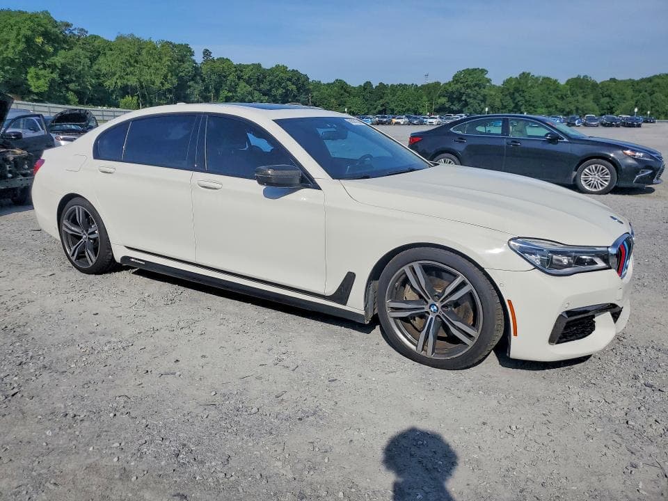 2017 BMW 750 XI 4