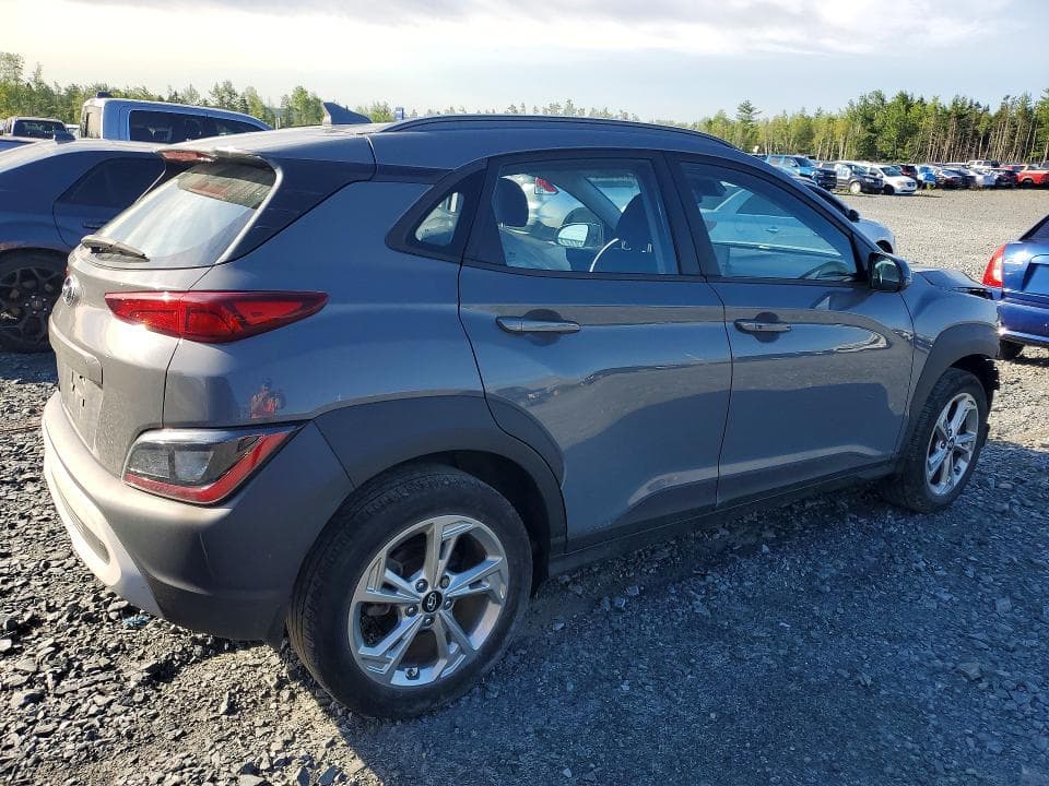 2022 HYUNDAI KONA SE SE 3