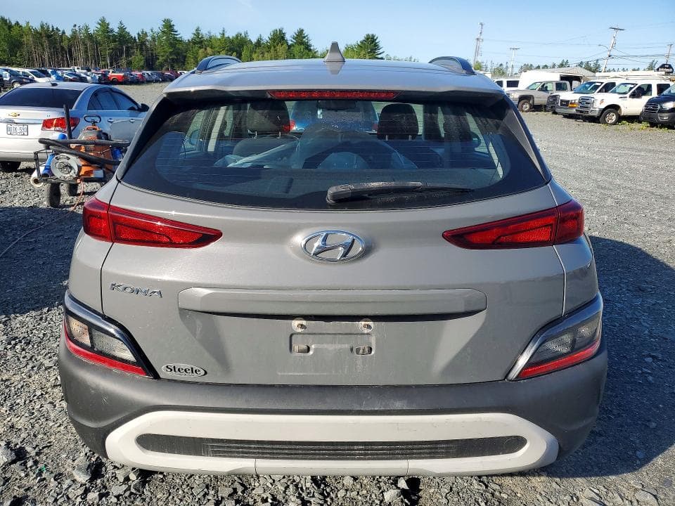 2022 HYUNDAI KONA SE SE 6