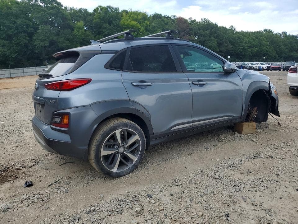 2021 HYUNDAI KONA ULTIMATE 3