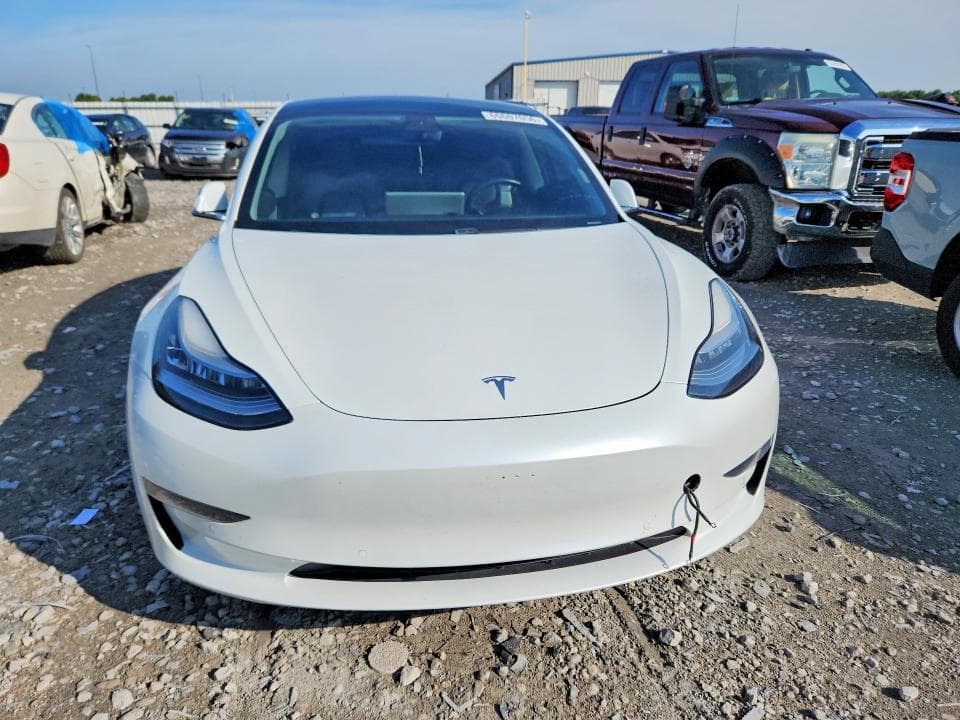 2019 TESLA MODEL 3 5