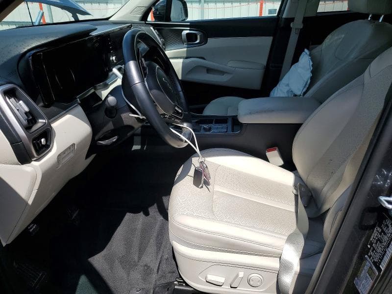 2023 KIA SORENTO S 7