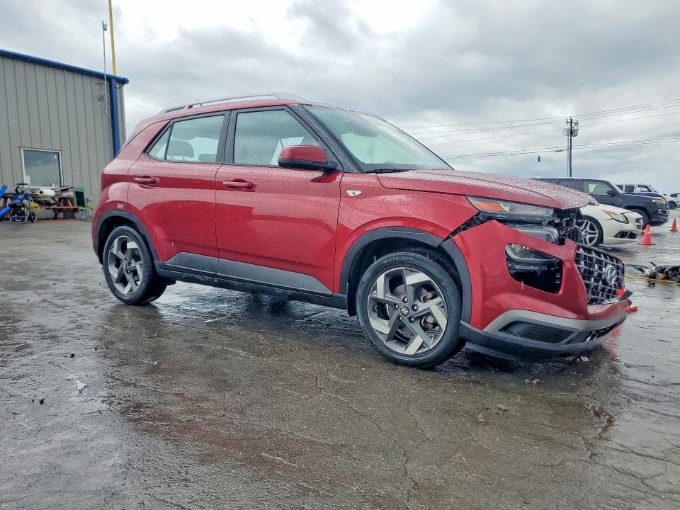 2024 HYUNDAI VENUE LIMITED 4