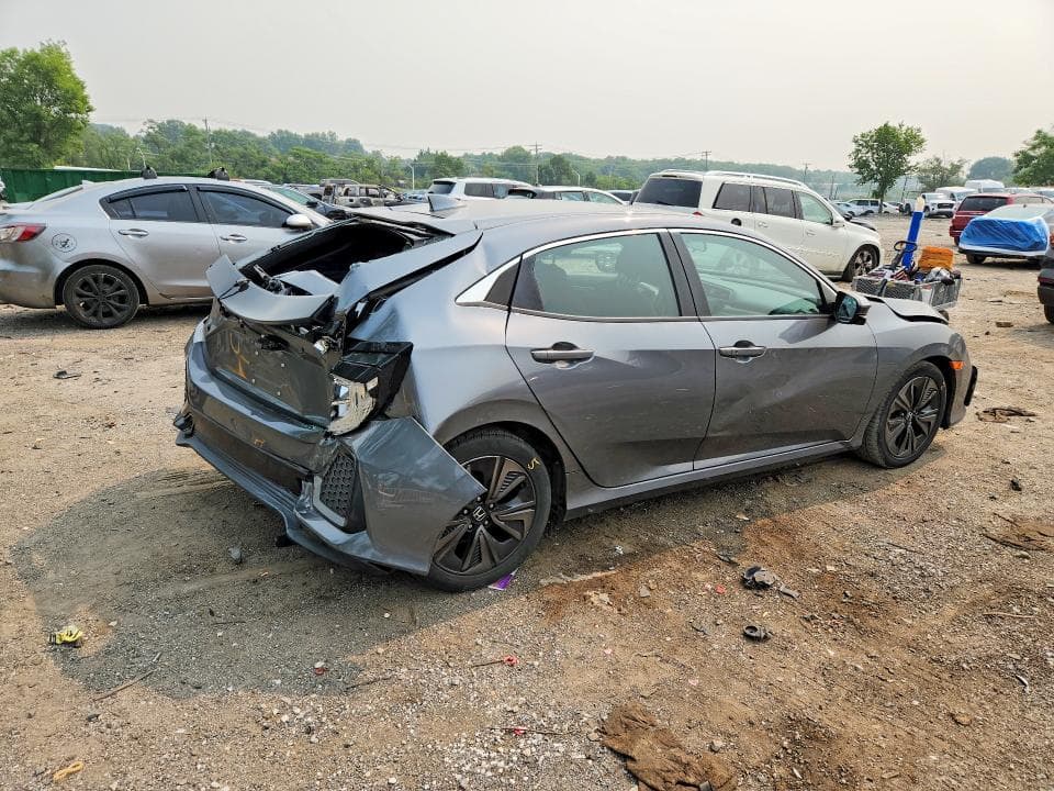 2018 HONDA CIVIC EX 3
