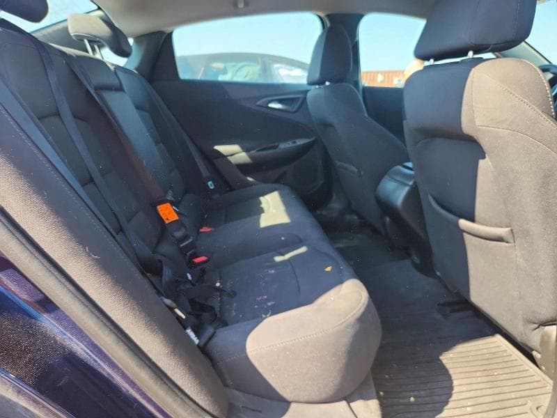 2017 CHEVROLET MALIBU LS 10