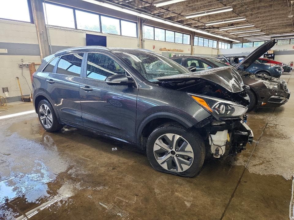 2022 KIA NIRO EV S S 4