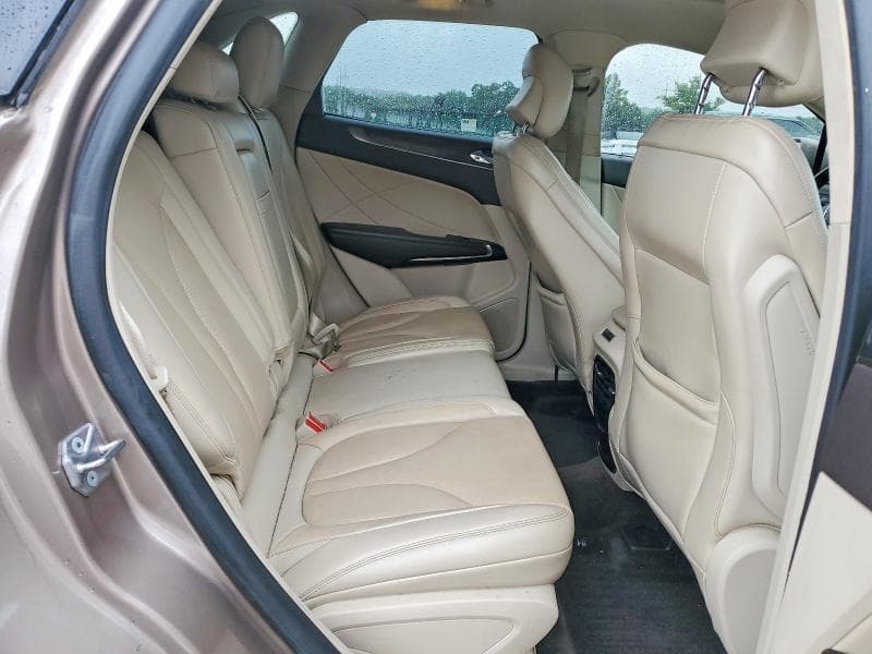 2018 LINCOLN MKC RESERVE 11