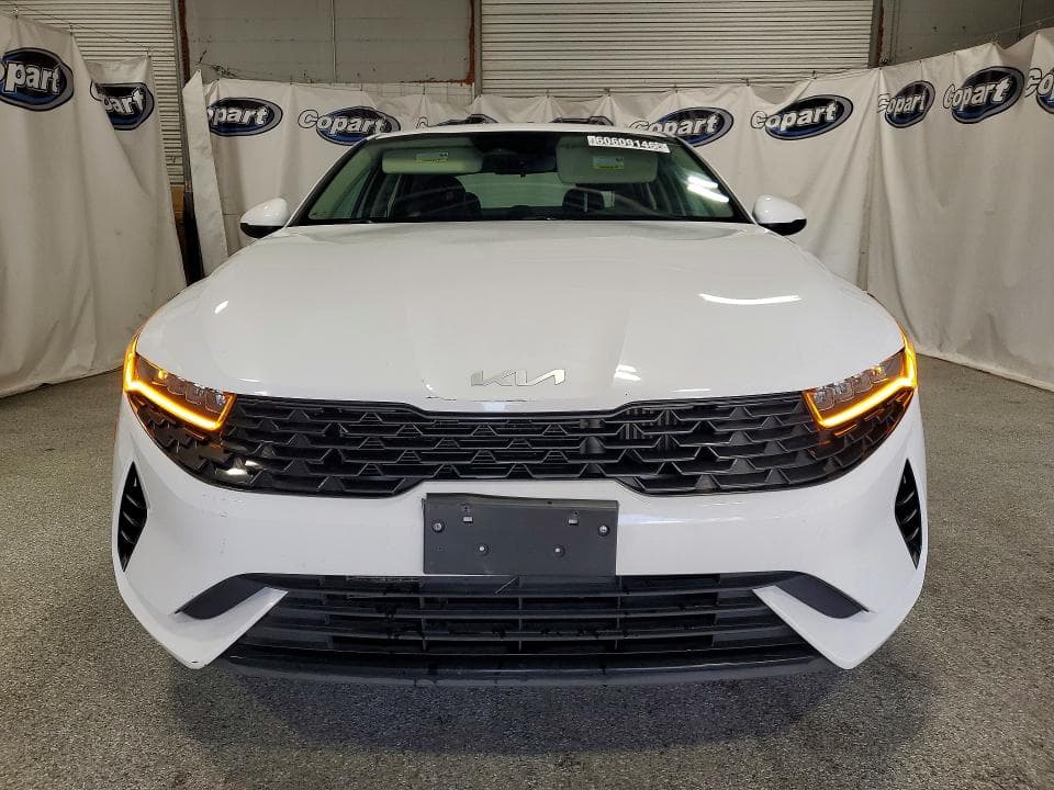 2023 KIA K5 LXS 5