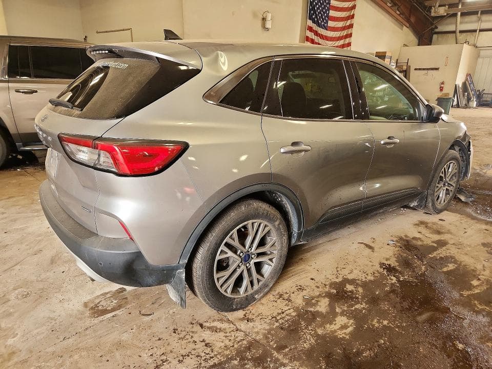 2022 FORD ESCAPE SEL 3