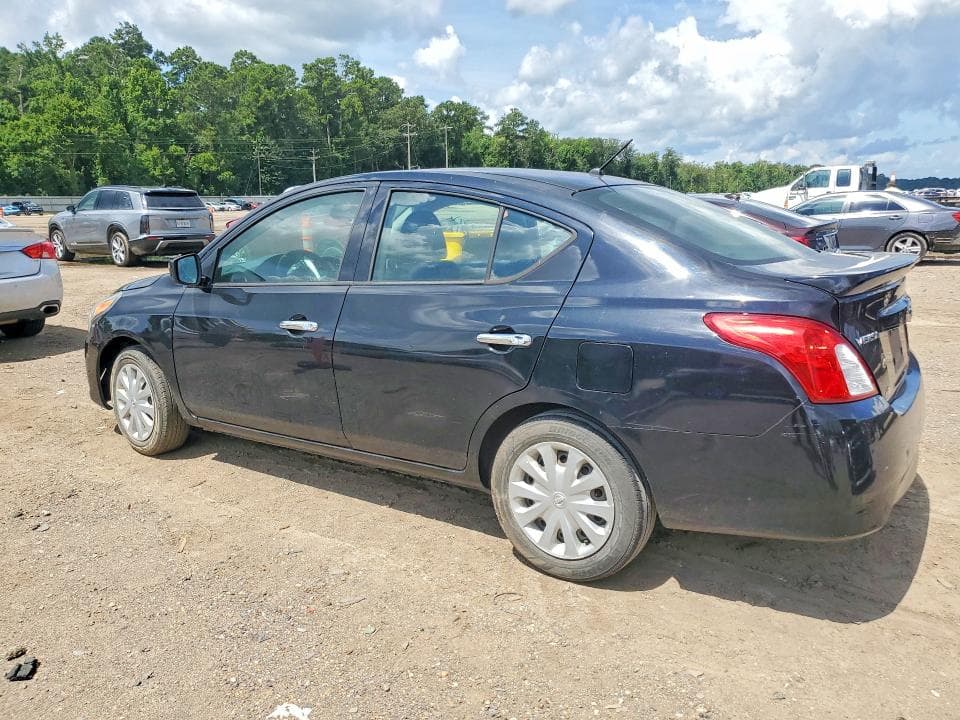2019 NISSAN VERSA SV SV 2