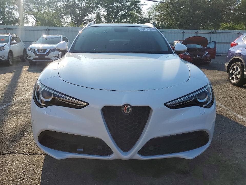 2018 ALFA ROMEO STELVIO TI TI 5