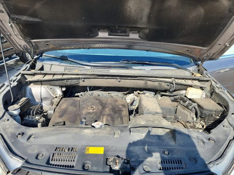 2018 TOYOTA HIGHLANDER XLE 12