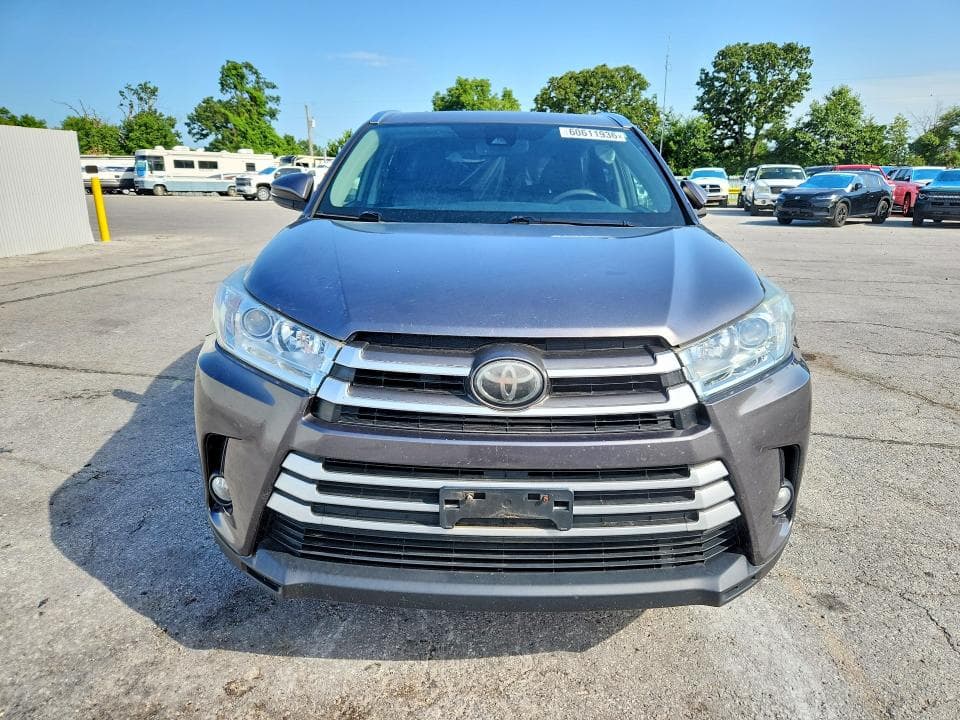 2018 TOYOTA HIGHLANDER XLE 5
