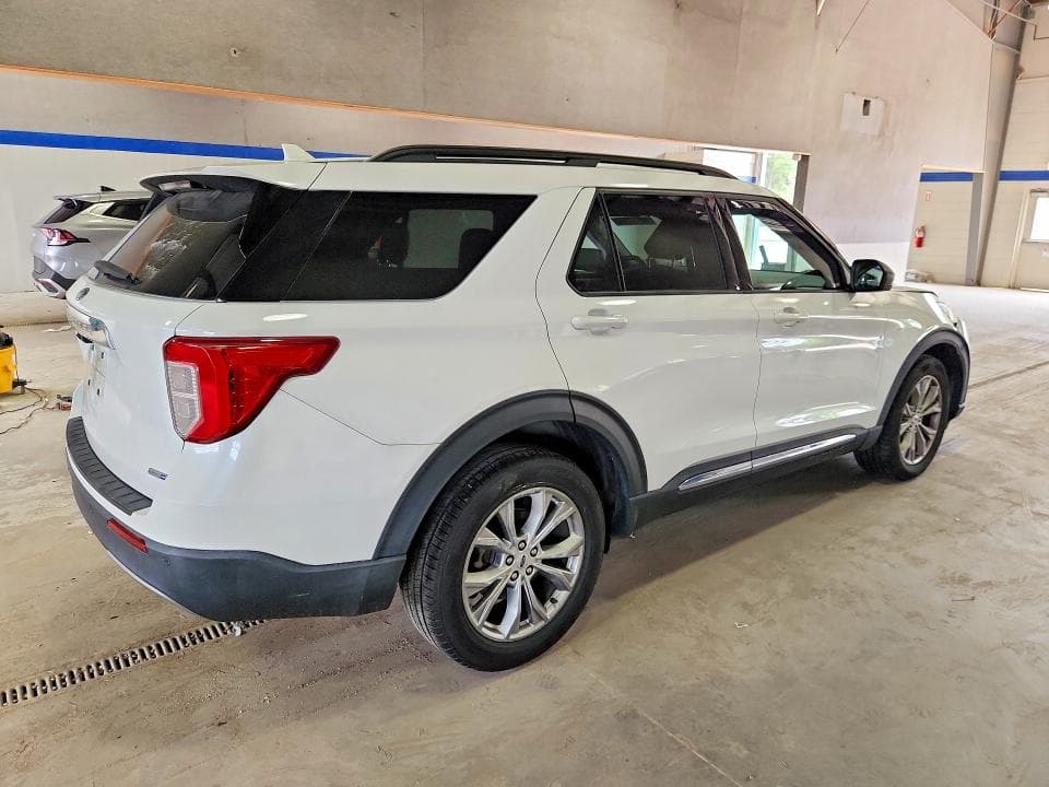 2020 FORD EXPLORER XLT 3
