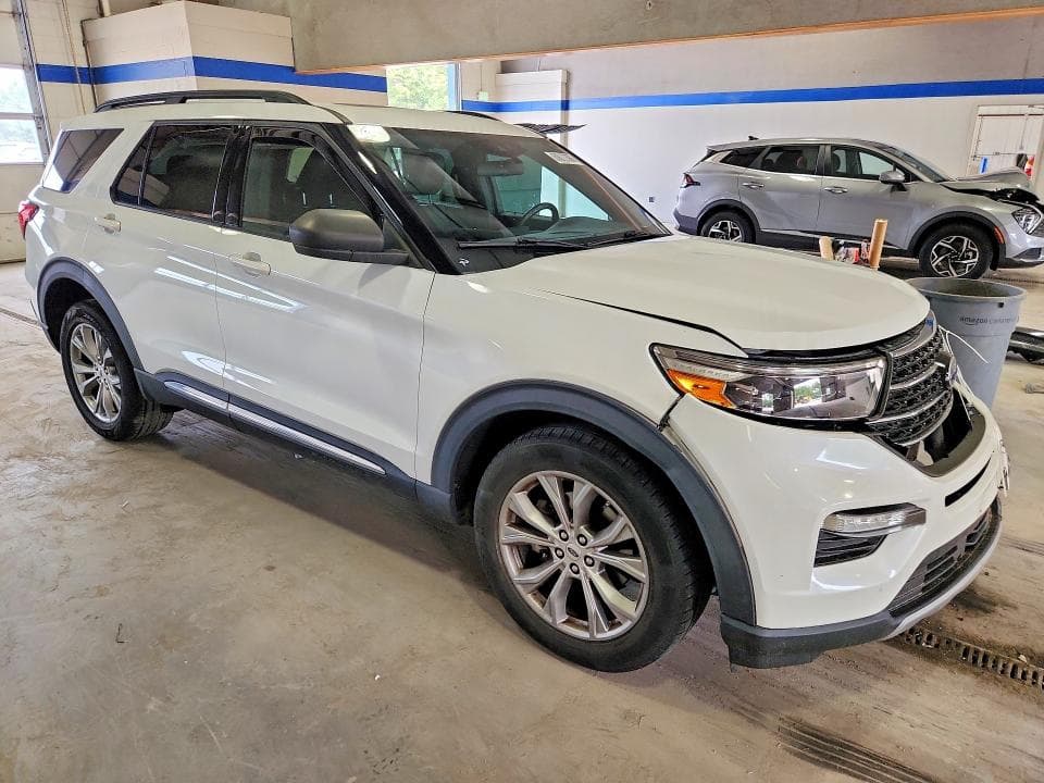 2020 FORD EXPLORER XLT 4