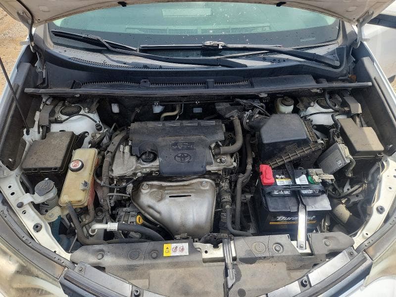 2017 TOYOTA RAV4 XLE 12