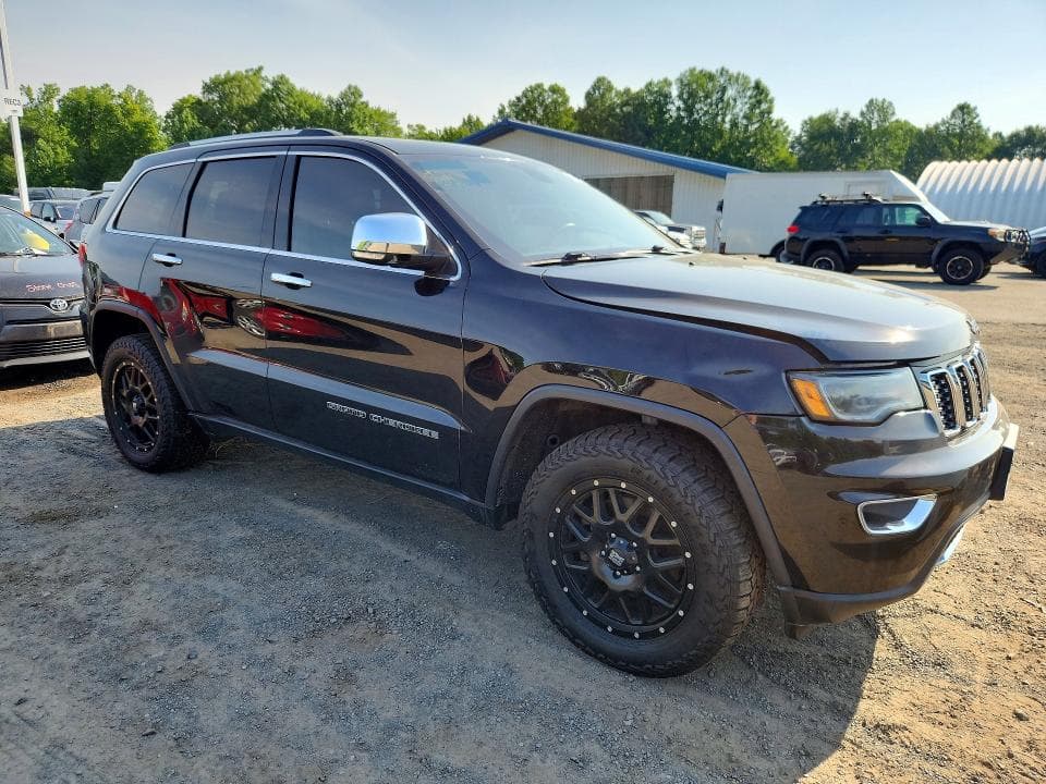 2017 JEEP GRAND CHEROKEE 4