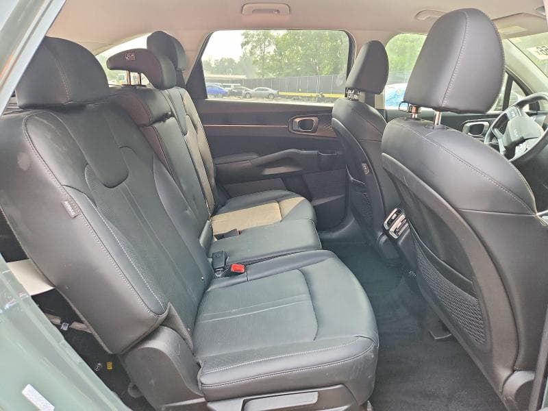 2026 KIA SORENTO EX 11