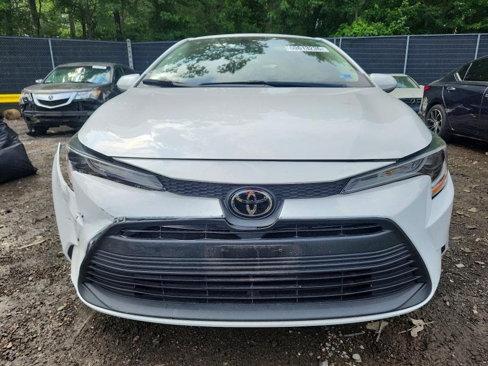 2025 TOYOTA COROLLA LE 5