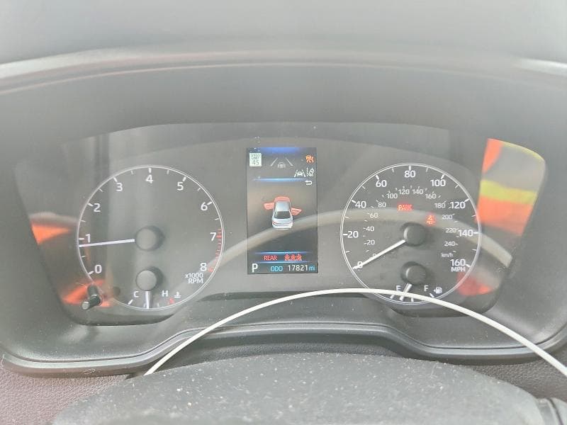 2025 TOYOTA COROLLA LE 9