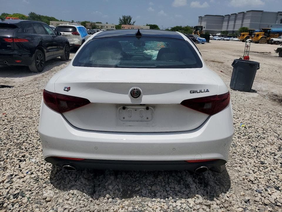 2020 ALFA ROMEO GIULIA TI 6