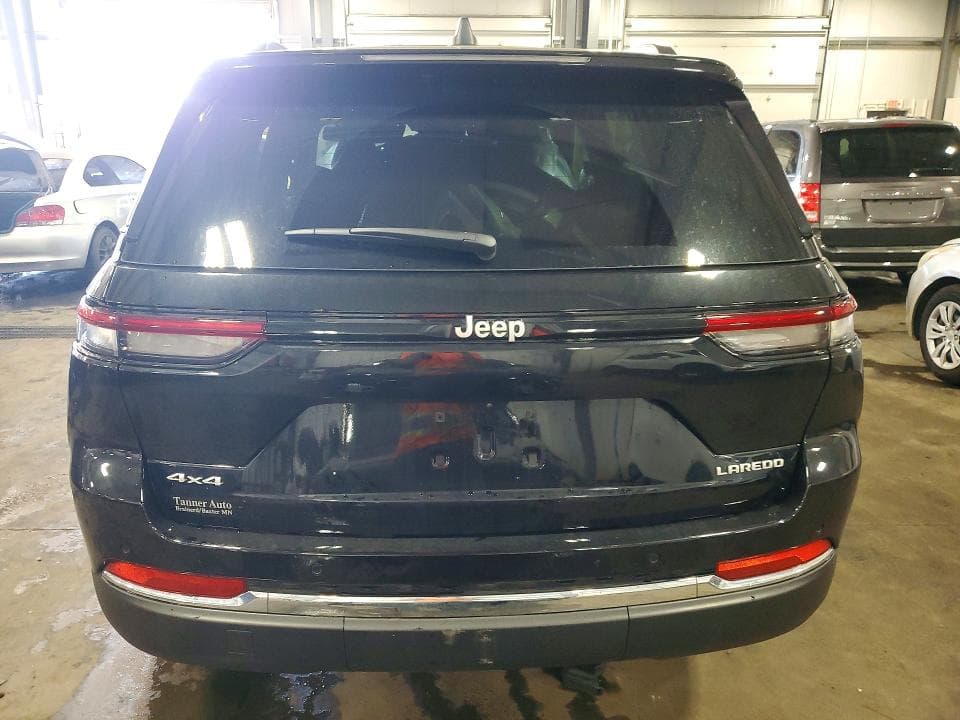 2026 JEEP GRAND CHEROKEE BASE 6