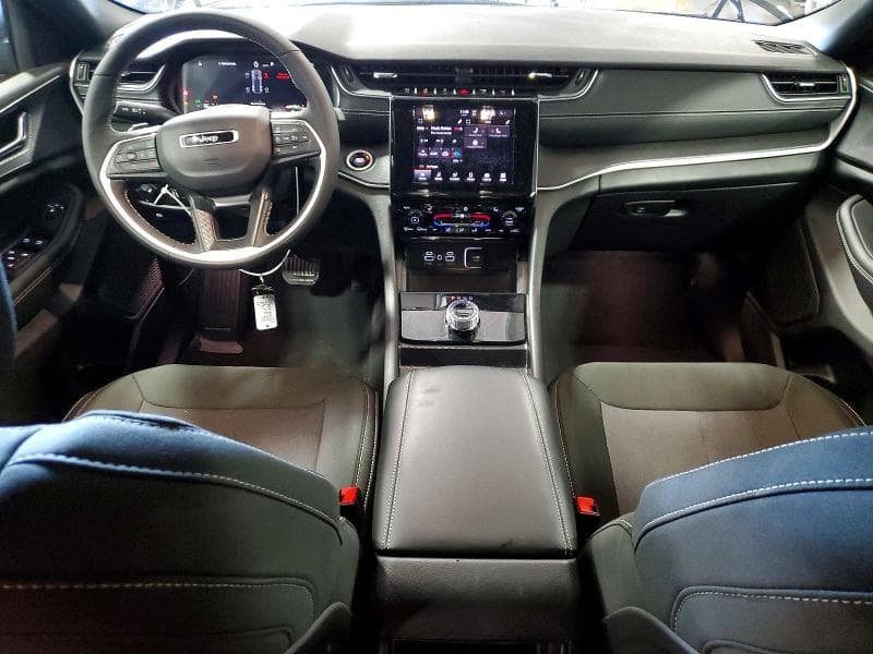 2026 JEEP GRAND CHEROKEE BASE 8