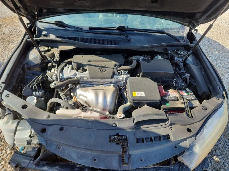 2017 TOYOTA CAMRY LE 11