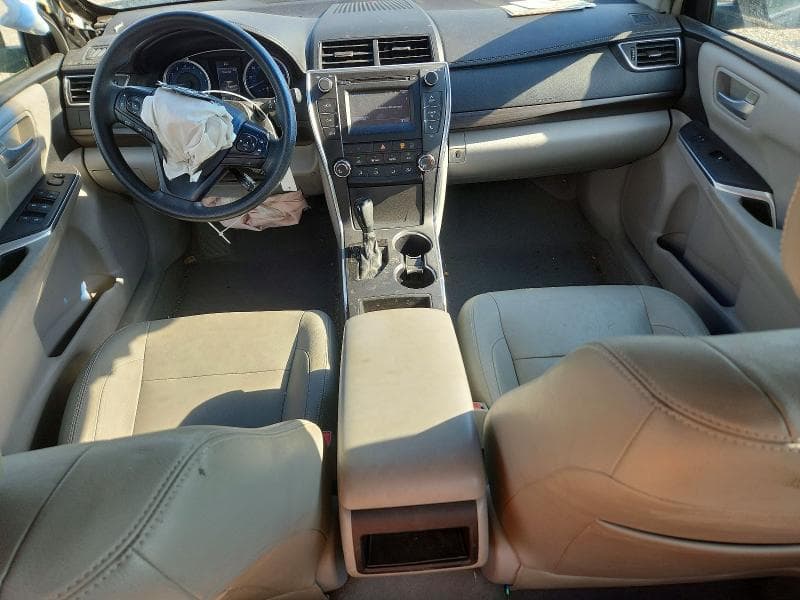 2017 TOYOTA CAMRY LE 8