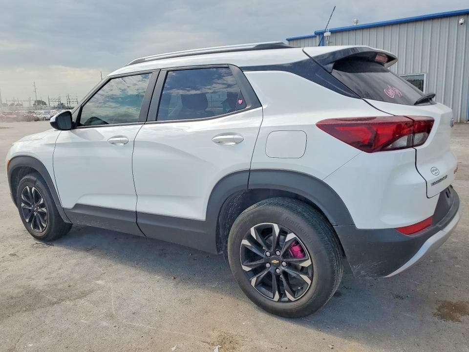 2023 CHEVROLET TRAILBLAZER LT 2