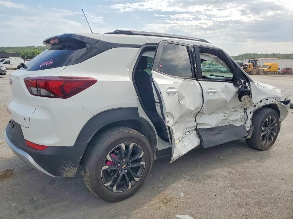 2023 CHEVROLET TRAILBLAZER LT 3