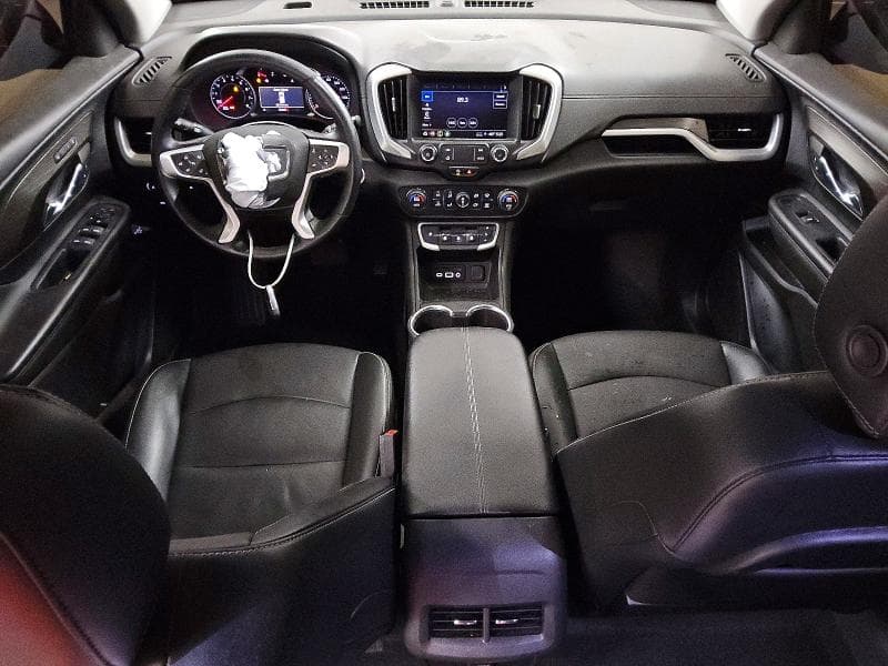 2023 GMC TERRAIN SLT 8