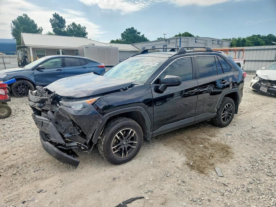 2020 TOYOTA RAV4 LE - 1