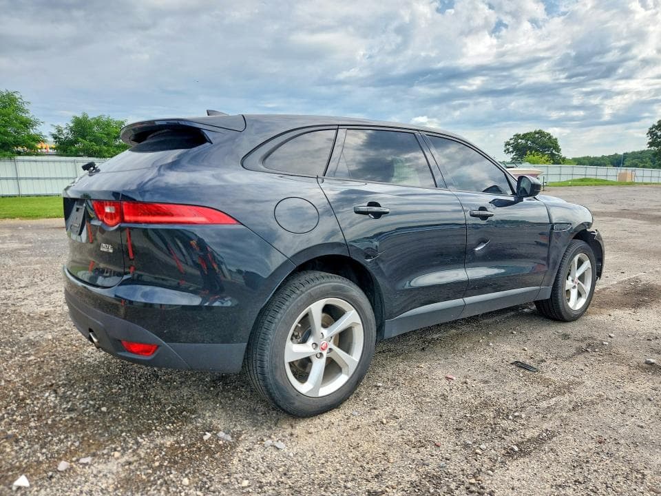 2018 JAGUAR F-PACE PREMIUM 3