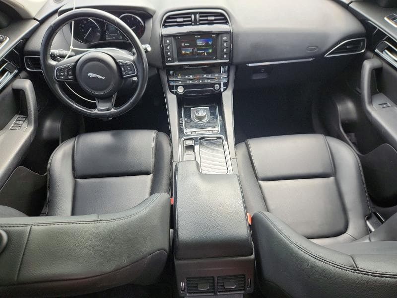 2018 JAGUAR F-PACE PREMIUM 8
